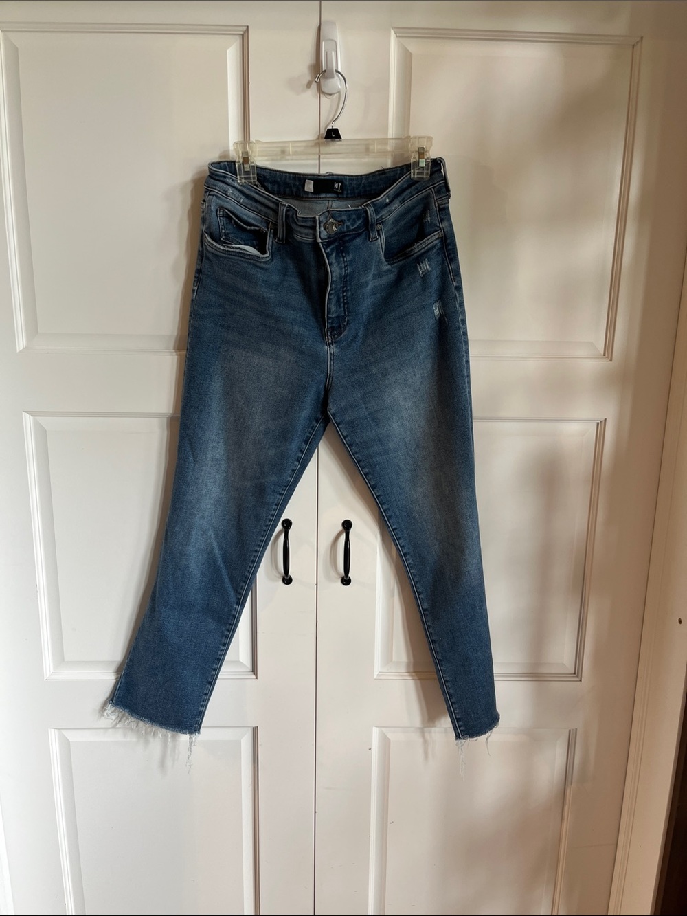 Women’s KUT From the Cloth Blue Denim Jeans - Classic Mid Wash